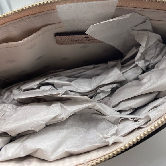 Kate Spade - Picture 3 of 5